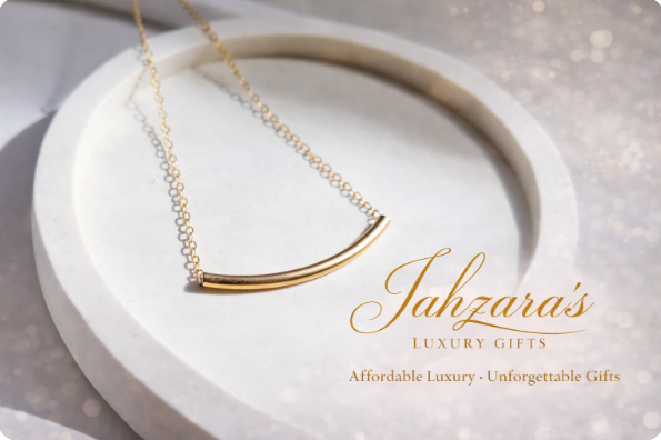Curved Bar Necklace - 14K Gold Filled | Bestseller